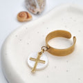 Bague croix nacre