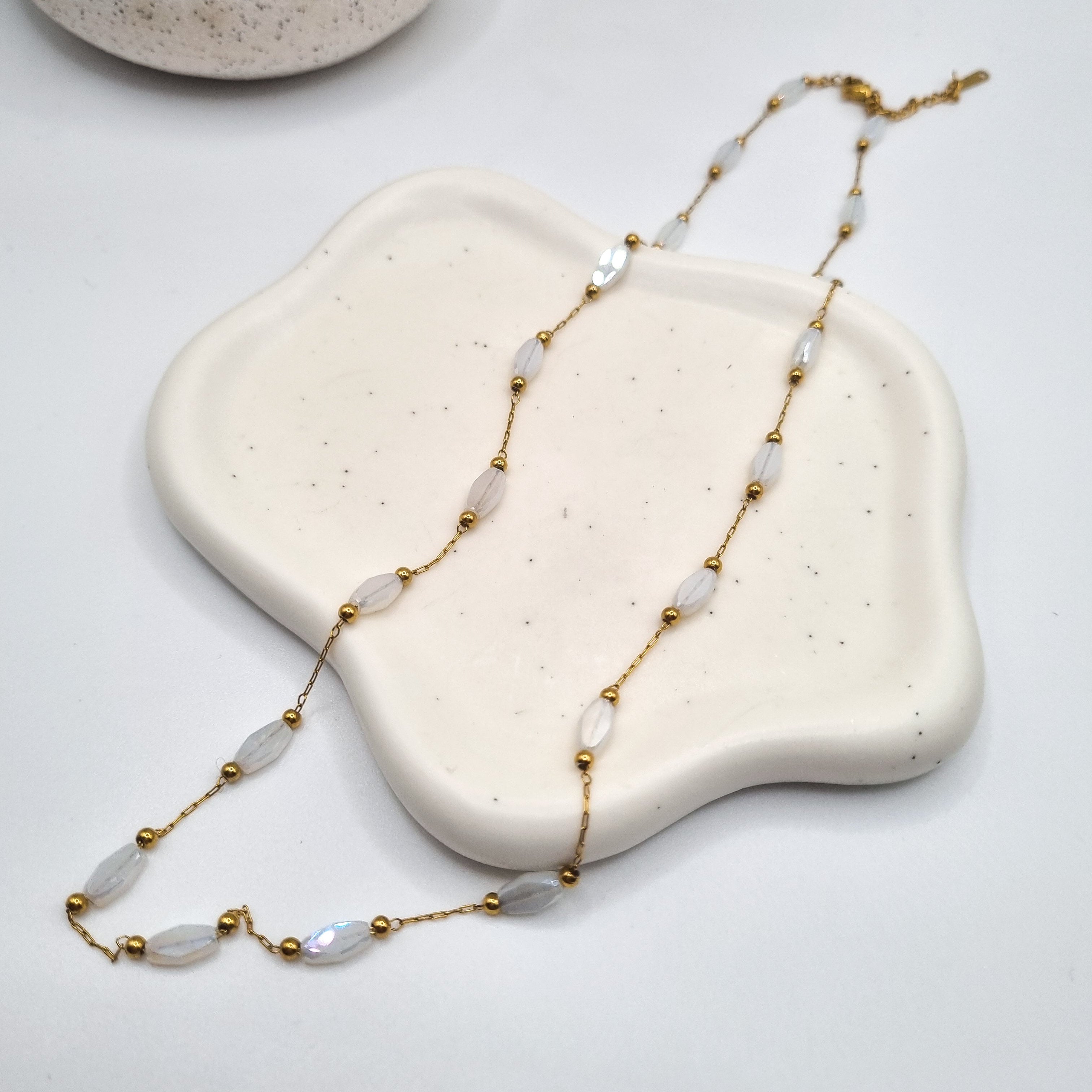 Collier AQUARA white