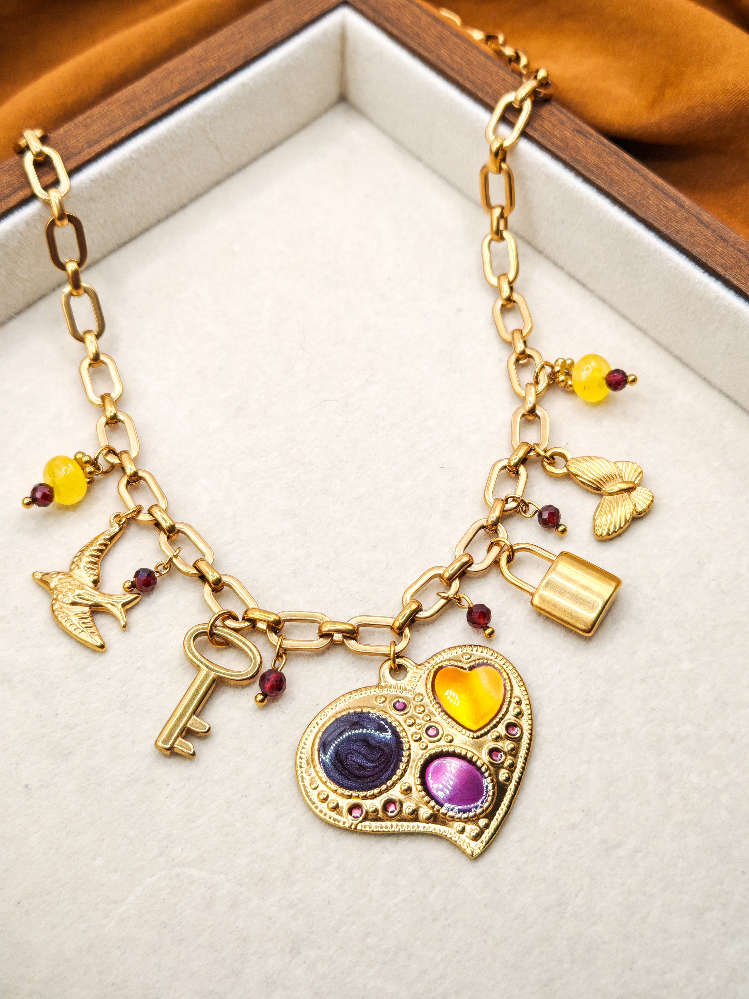 Collier SAVAGE HEART