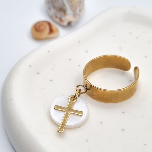 Bague croix nacre