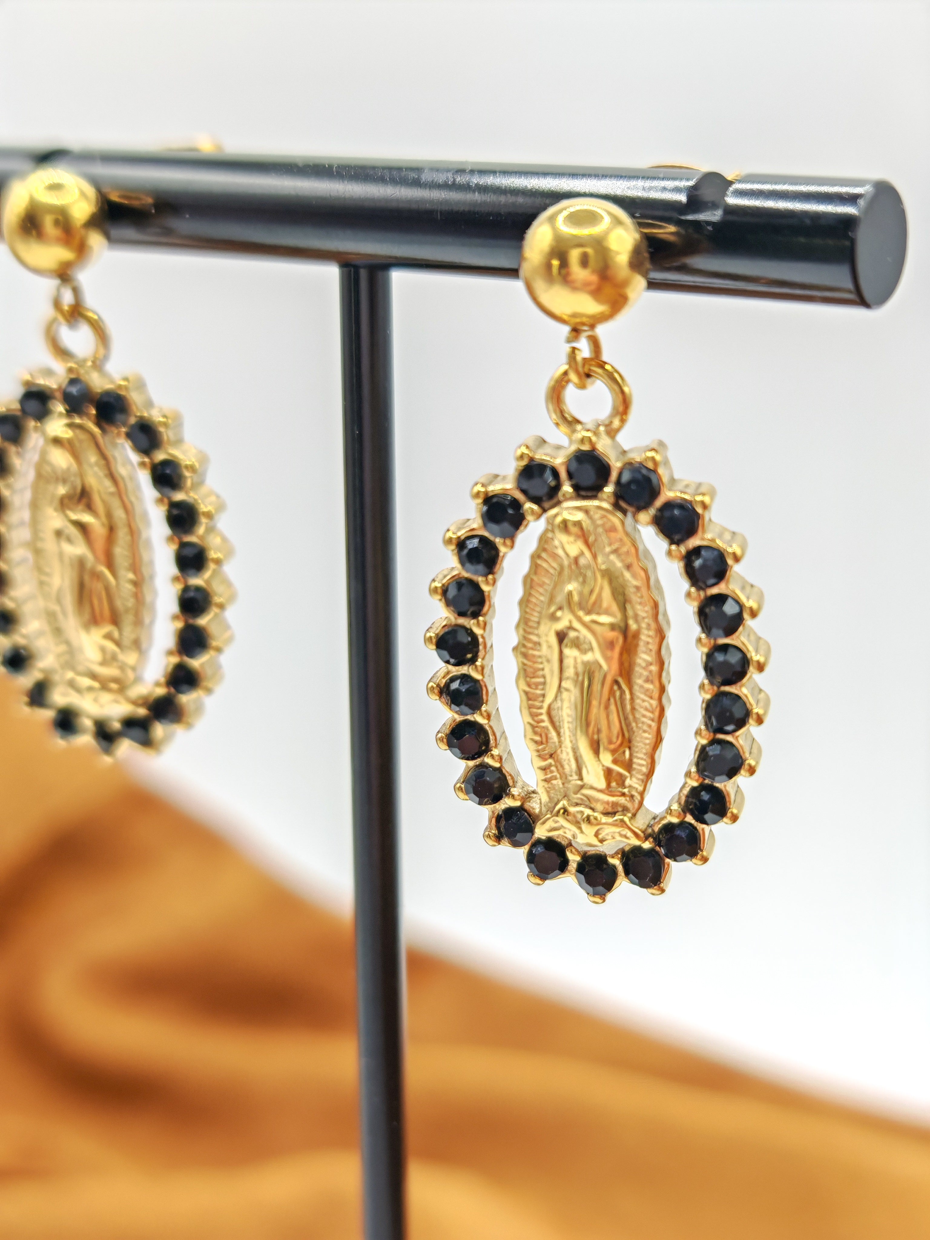 Boucles d'oreilles RADIANCE - black & fushia